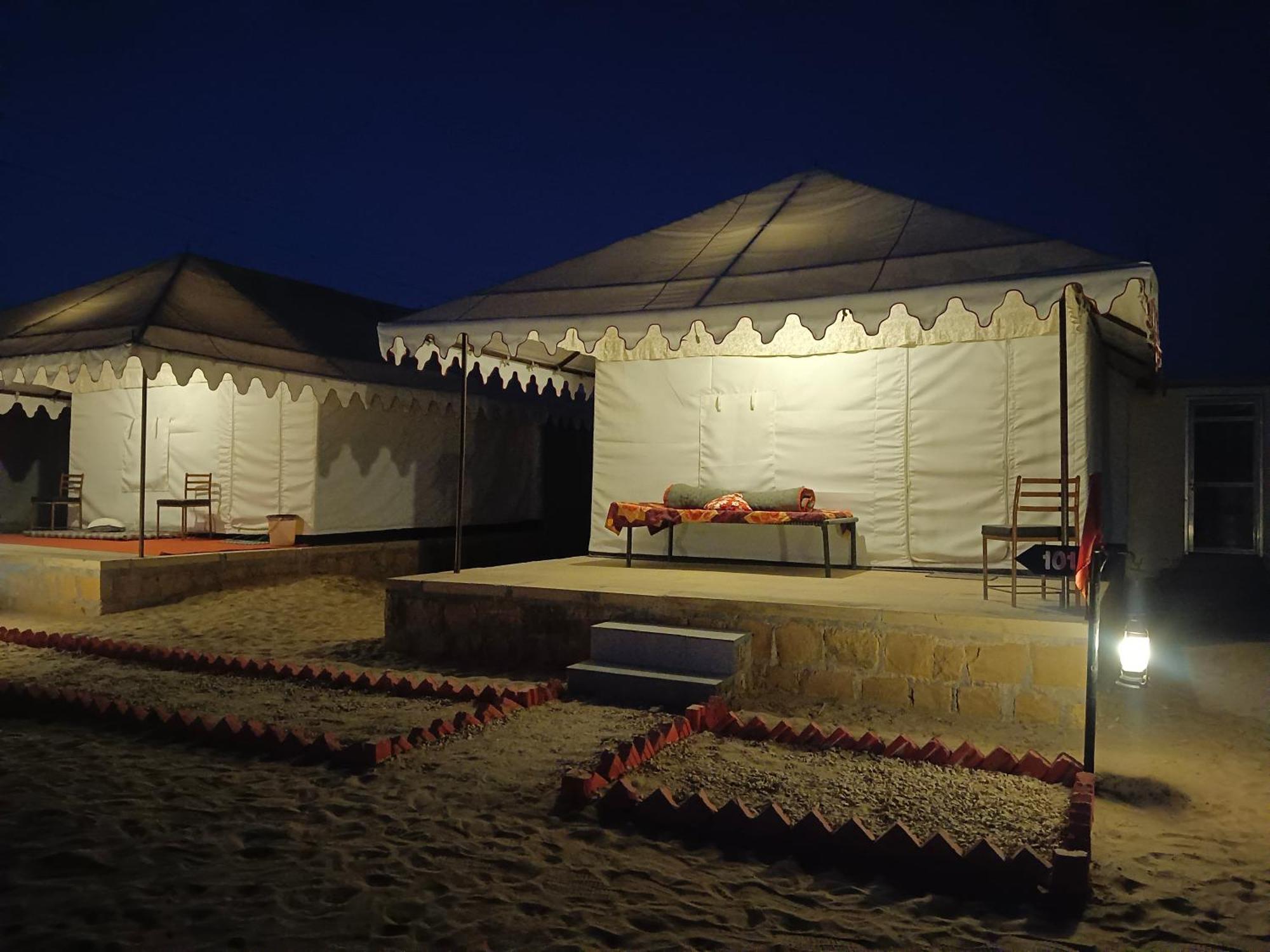 Night Stay Camp 자이살메르 외부 사진